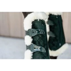 Kentucky Horsewear Kentucky Peesbeschermers Bamboo Elastic Velvet Vegan Bont Donker Groen -Waldhausen || Kentucky Horsewear || Norton Verkoop kentucky 179a3601.1c2881