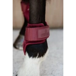 Kentucky Horsewear Kentucky Kogelbeschermer Young Horse Velvet Bordeaux -Waldhausen || Kentucky Horsewear || Norton Verkoop kentucky 179a4014.8ab186