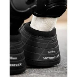 LeMieux Springschoenen Motionflex OverReach Zwart -Waldhausen || Kentucky Horsewear || Norton Verkoop lemieux 1s6a8744 edit copy.752a8d
