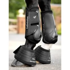 LeMieux Springschoenen Motionflex OverReach Zwart -Waldhausen || Kentucky Horsewear || Norton Verkoop lemieux it03760 lifestyle motionflexdressageboot black 4 copy 1.089f55