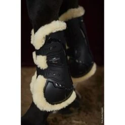 Schockemöhle Peesbeschermers Airflow Champion Met Bont Zwart